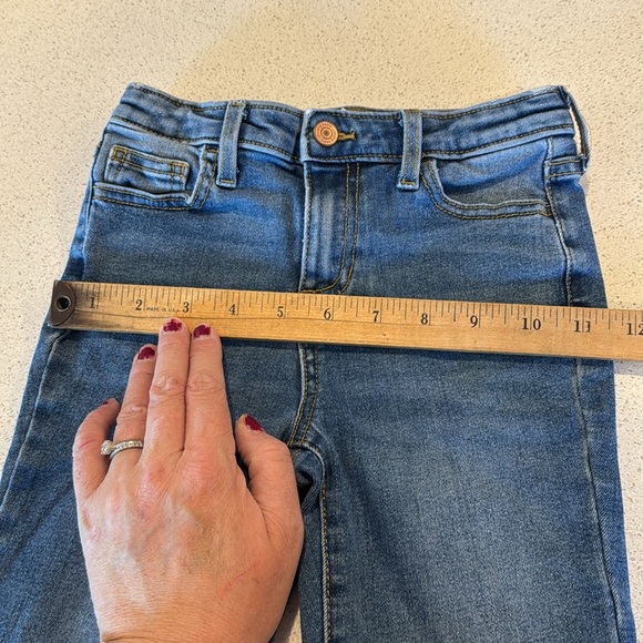 Jumping Beans flair jeans size 6 - from kohls - like new - Picture 9 of 12